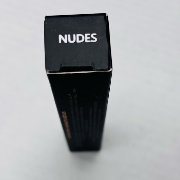 LARITZY Nudes Lip Gloss - Picture 7 of 7